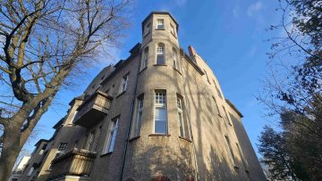 Alleinauftrag | Top-gepflegter Altbau aus Architektenbesitz - Eckansicht (25524)