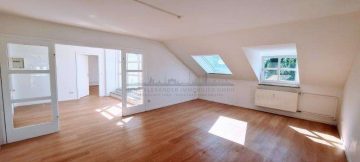 Exklusivauftrag | Gepflegte Stadtvilla nahe Lessingplatz - Esszimmer mit HK und Wohnzimmer (24205)