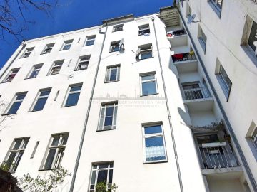 Stucco apartment building in the Stephankiez in Berlin-Moabit - Rückfassade (22289)
