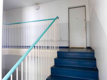 Modern residential and commercial building | Top location near Salzufer - 8 - Treppenhaus 2 (25176)