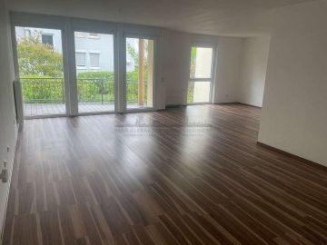 Top-gepflegtes, saniertes Mehrfamilienhaus bei Berlin - Wohnung (25886)