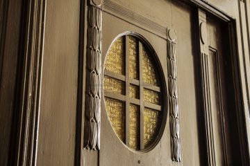 Exklusivauftrag | Top-Zustand: WGH im Akazienkiez - Hausflur (24319)