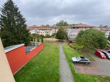 Exclusive mandate | Residential and commercial building in mint condition - Stellplatz (24751)