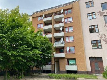 Well-maintained portfolio of apartment buildings - Rückansicht (24814)
